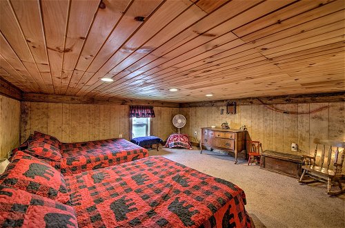 Foto 22 - 'the Bovard Lodge' Rustic Cabin Near Ohio River
