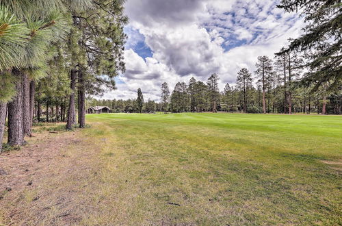 Photo 27 - Pinetop Country Club Cabin Near Ntl Forest