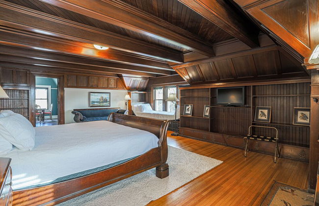 Offutt Manor - Photo 7
