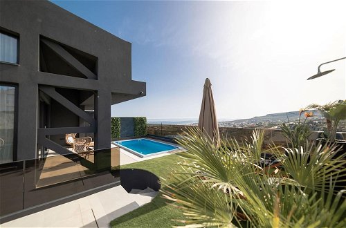Foto 18 - Beautiful 4-bed Villa Ria in Vathianos Kampos