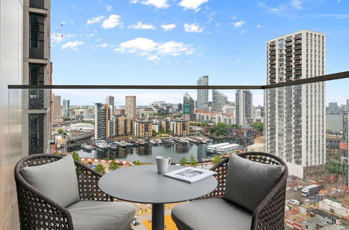 Foto 4 - Luxury two Bedroom Apartment in East London s Docklands