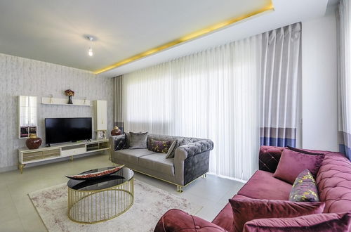 Photo 2 - Sea View Stylish Flat w Shared Pool in Alanya