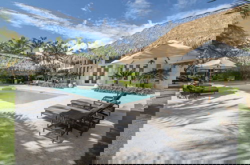 Photo 2 - Ocean Front Luxury Villa in Golf and Beach Resort