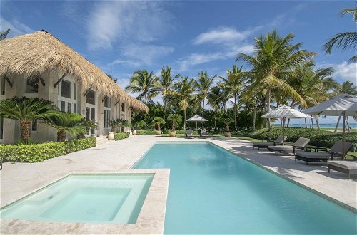 Foto 42 - Ocean Front Luxury Villa in Golf and Beach Resort