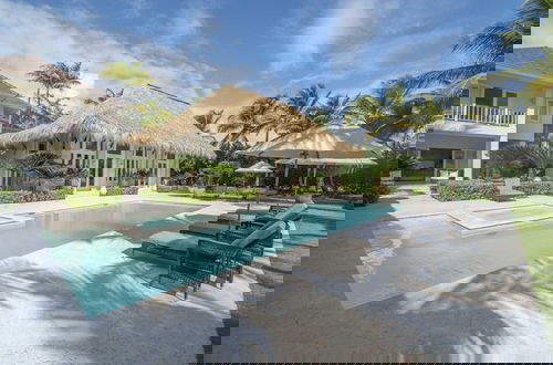 Photo 5 - Ocean Front Luxury Villa in Golf and Beach Resort