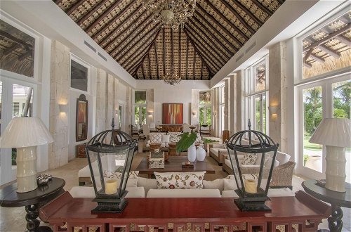 Photo 33 - Ocean Front Luxury Villa in Golf and Beach Resort