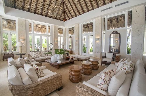 Photo 35 - Ocean Front Luxury Villa in Golf and Beach Resort