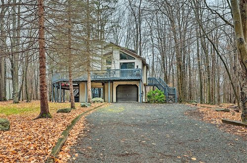 Photo 7 - Large Gouldsboro Home w/ Hot Tub & Game Room