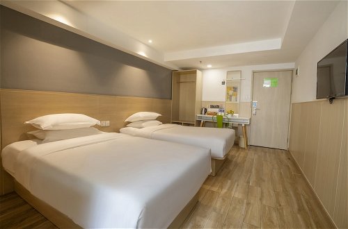 Foto 4 - Shenzhen Haihe Hotel Apartment