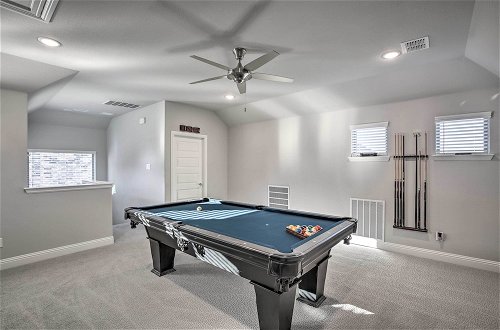 Photo 15 - Modern Frisco Hideout w/ Patio & Game Room