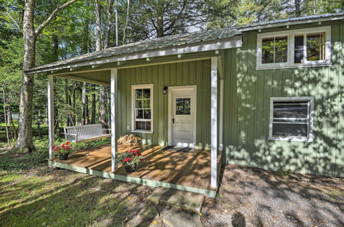 Foto 4 - Warm & Cozy Adirondacks Cabin on Otter Lake