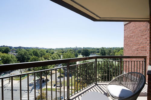 Photo 30 - Gorgeous Apt with Rooftop City View