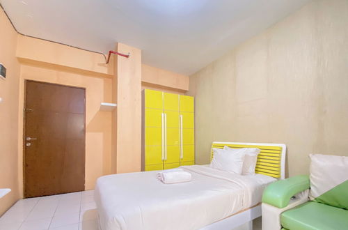 Photo 18 - Great Deal Studio At Gateway Ahmad Yani Cicadas Apartment