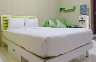 Foto 3 - Great Deal Studio At Gateway Ahmad Yani Cicadas Apartment