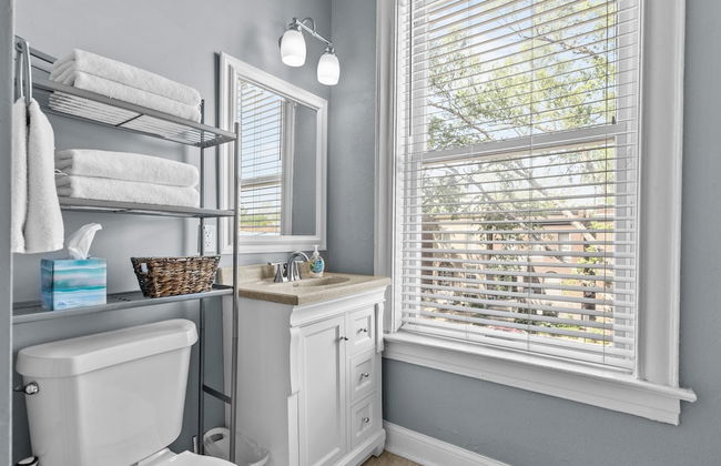 Cozy Shaw Sanctuary | JZ Vacation Rentals - Foto 20