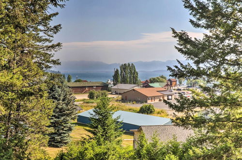 Photo 3 - Cozy Lakeside Home w/ Lake & Mountain Views