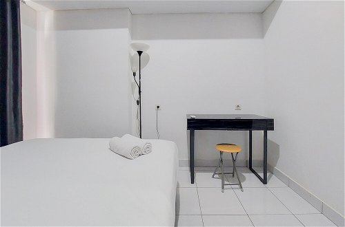Foto 3 - Homey And Best Deal 1Br Casa De Parco Apartment