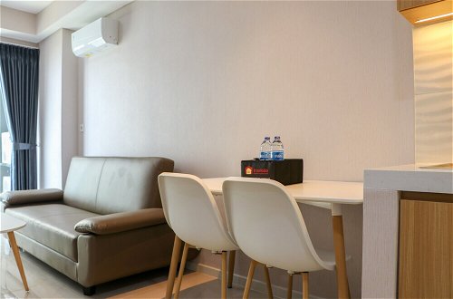 Photo 13 - Brand New 1Br With Working Room At Daan Mogot City Apartment