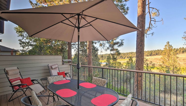 Photo 1 - Rustic Klamath Falls Retreat w/ Private Deck