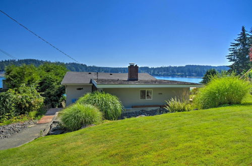 Photo 13 - Waterfront Gig Harbor Home w/ Furnished Deck