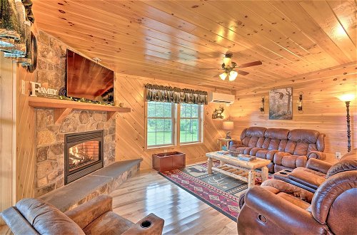 Photo 3 - Rustic Benezette Cabin W/porch, Hot Tub & Fire Pit