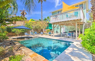 Photo 1 - Sunny South Padre Home - Steps to the Beach