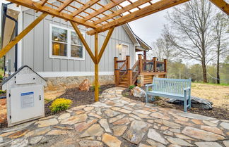 Photo 2 - Upscale Rutherfordton Vacation Rental With Hot Tub