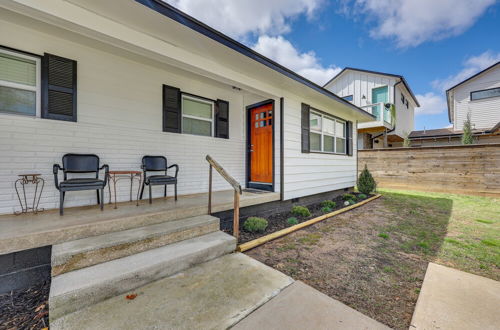 Photo 33 - Cozy Duplex, Walk to Bentonville City Square