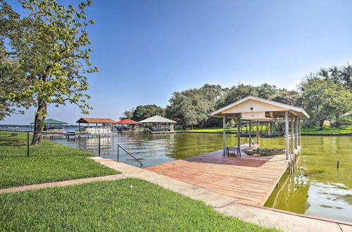 Foto 1 - Cedar Creek Reservoir Home w/ Dock: Fish & Boat