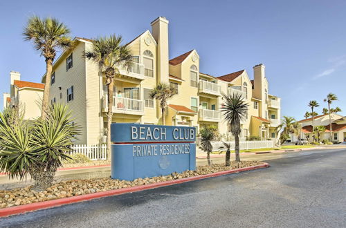 Photo 25 - Corpus Christi Condo - Walk to Whitecap Beach