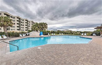 Photo 3 - Sands Villa Resort Oceanfront Condo With Pools