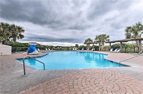 Foto 12 - Sands Villa Resort Oceanfront Condo With Pools