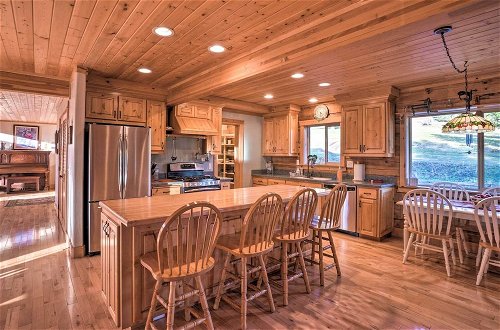 Foto 8 - Brookings Vacation Rental Lodge on 88 Acres