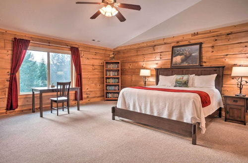 Foto 17 - Brookings Vacation Rental Lodge on 88 Acres