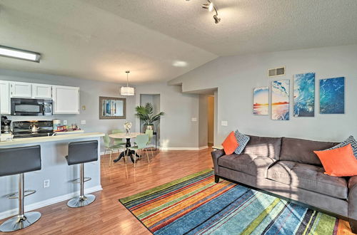 Foto 1 - Surfside Beach Condo w/ Pool Access, Near Beaches