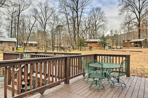 Foto 13 - Cozy Heber Springs Cabin w/ Deck & Dock