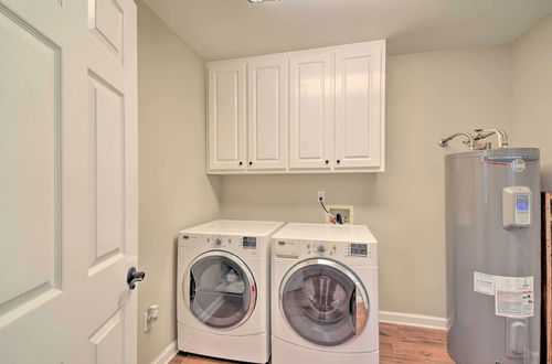 Photo 3 - Spacious Fairhope Cottage w/ Covered Patio