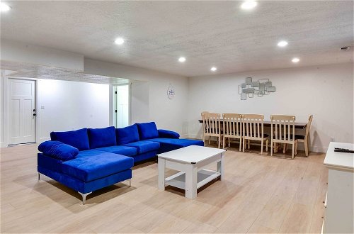 Photo 9 - Sleek & Modern Morgan Abode: Great for Families