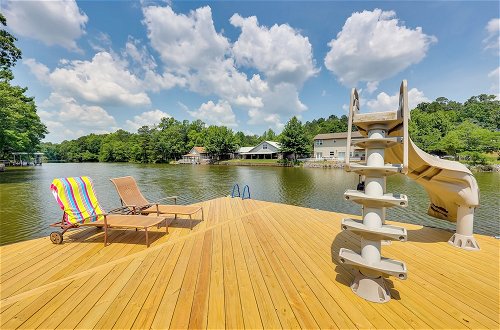 Foto 17 - Lakefront Hot Springs Home w/ Furnished Deck