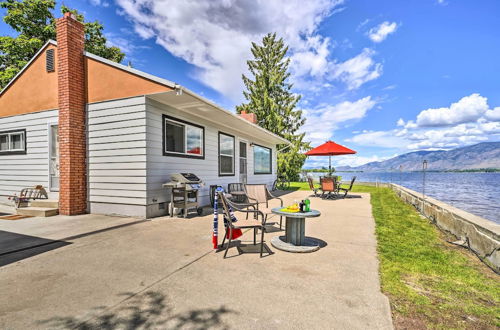 Photo 23 - Waterfront Osoyoos Lake Cottage w/ Beach & Patio