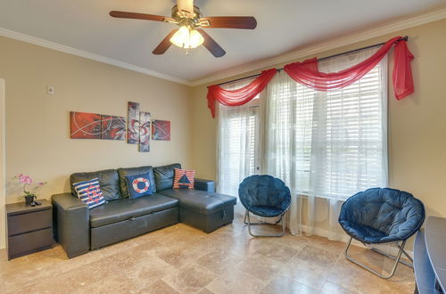 Photo 17 - Walkable Galveston Condo: Close to the Beach