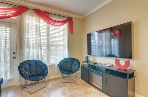 Photo 18 - Walkable Galveston Condo: Close to the Beach