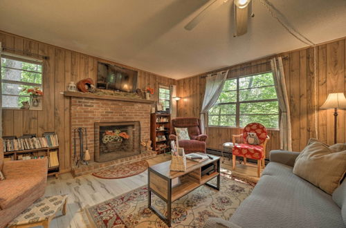 Photo 10 - Smoky Mtn Hideaway: Screened Porch & Fire Pit