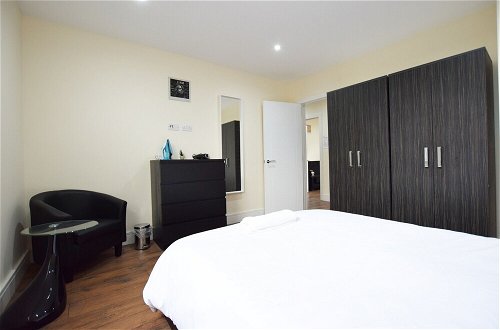 Foto 10 - 1-bed Apartment in Ealing, 3 Mins From Station
