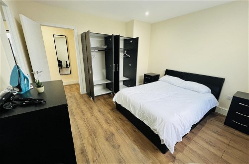 Foto 4 - 1-bed Apartment in Ealing, 3 Mins From Station