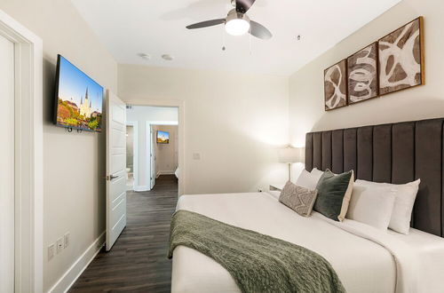 Photo 15 - Spacious Luxury: 4BR Condo Moments from French Quarter