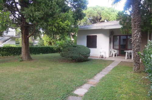 Foto 1 - Lovely Villa Just 500m From the sea