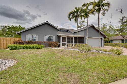 Photo 13 - Spacious Wellington Vacation Rental - Private Pool