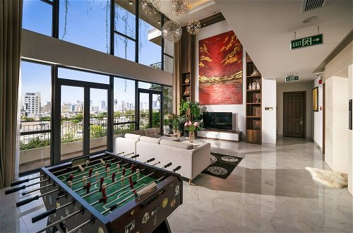 Photo 1 - Luxury Duplex Penthouse With Pool Foosball