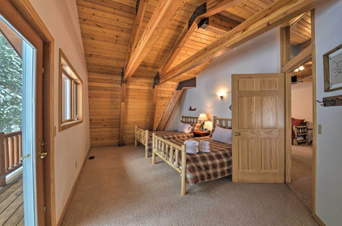 Photo 12 - Wild Huckleberry Alpine Cabin: Fireplace & Deck